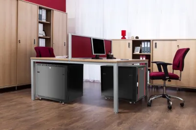 Tips on Choosing the Best Server Rack Photo