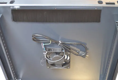 12U 35″ Depth PORTABLE UNDER DESK 19″ Enclosure SYSRACKS SRW 12.900 photo